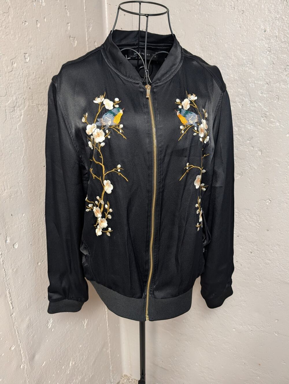 Zara Woman Embroidered Bird Floral Satin Bomber Jacket Black Flawed